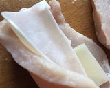 Foto del paso 2 de la receta: Libritos de lomo rellenos de pavo y queso manchego semitierno