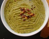 A picture of step 5 of Green garbanzo hummus.