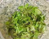लेट्युस-क्युकंबर सलाड (lutes cucumber salad recipe in marathi) रेसिपी स्टेप 2 फोटो 