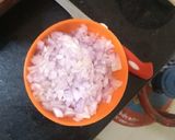 A picture of step 1 of Anda curry.