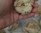 A picture of step 8 of Crispy Prawn balls.