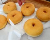 Foto langkah ke 4 dari resep DONAT MADU Super Empuk.
