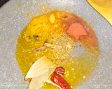 A picture of step 2 of Spicy banana curry.