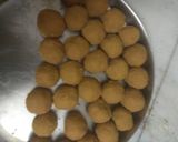 A picture of step 5 of Besan Ladoo (Danedaar).