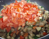Foto del paso 5 de la receta: Pisto con huevo
