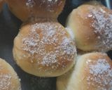 Foto del paso 5 de la receta: Pan de leche condensada y coco rallado
