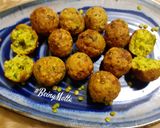 A picture of step 6 of Ponk Wada/ Fresh Shorgum Pakora.