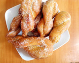 A picture of step 3 of Twisted Doughnuts.