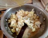 A picture of step 16 of Cauliflower White Qourma.