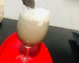 A picture of step 3 of Oreo coffee shake.