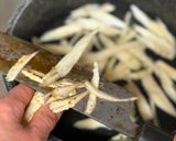 A picture of step 1 of Japanese Suiton Soup.