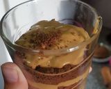 Foto del paso 3 de la receta: Chocotorta en vasitos
