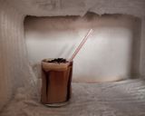 चॉकलेट - कॉफी शेक (chocolate coffee shake recipe in marathi) रेसिपी स्टेप 2 फोटो 