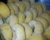 صورة لخطوة 2 من وصفة معمول بالعجوه