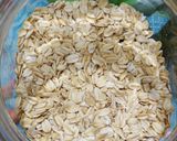 Foto langkah ke 1 dari resep Overnight Oat Banana Yoghurt.