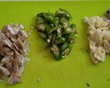 Foto langkah ke 2 dari resep Orek daun pepaya Jepang.