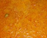 A picture of step 3 of Gajer ka halwa.