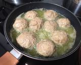 Foto del paso 2 de la receta Albóndigas en salsa de tomate