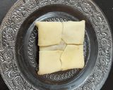 A picture of step 6 of Flower Samosa.