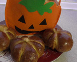 Foto del paso 6 de la receta: Bollos de calabaza deliciosos para Halloween