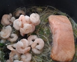 Foto del paso 4 de la receta: Sopa estilo coreana con salmón