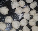 A picture of step 9 of Crispy chicken mongh daal Kachori😋.