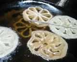 Foto langkah ke 3 dari resep kue kembang goyang.