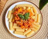 Foto del paso 5 de la receta: Rigatoni con salsa boloñesa de calabaza