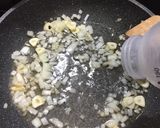 Foto del paso 1 de la receta Quesadillas de Kale con huevo y tomate 🌮🥗🌶