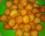 A picture of step 1 of Potato Balls.