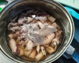 Foto langkah ke 1 dari resep Tumis Cumi Asin dan Jagung.