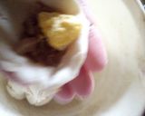 Foto langkah ke 5 dari resep Cilok isi telur dan bakso simpel.