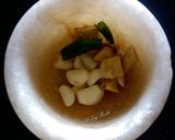 A picture of step 5 of Amba Khatta (traditional odia style instant raw mango pickle).