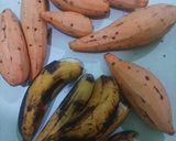Foto langkah ke 1 dari resep Kolak Pisang Ubi Kuah Putih.