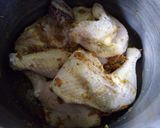 Foto langkah ke 2 dari resep Ayam Goreng Ungkep (bawang putih).