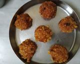 A picture of step 2 of Sabudana vada.
