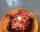A picture of step 4 of Chocolate Biscuit cake.