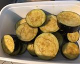 Une image de l'étape 5 de Aubergines violettes marinées grillées « skull ».