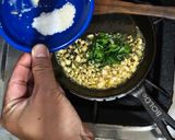 Foto langkah ke 4 dari resep Nasi Daun Jeruk.