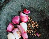 Foto langkah ke 2 dari resep Botok daun bawang merah.