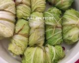 Foto langkah ke 3 dari resep Sawi Gulung Isi Tahu Kuah Pedas Manis Ala Kiki Ayu Recipe.