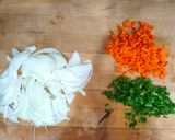 Foto del paso 1 de la receta: Arroz con pollo a la soja