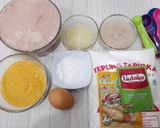 Foto langkah ke 1 dari resep Daging burger ayam crispy.