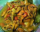 Foto langkah ke 3 dari resep Tumis Kerang.