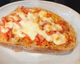 Hình bước làm 4 của món Pizza bánh mì