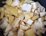 Zellerkrémleves recept fázis 3 fotója