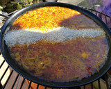 Foto del paso 12 de la receta: Arroz con conejo y gambones