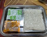 A picture of step 1 of Stir-Fried Meinong Rice Noodles (Easy Recipe).