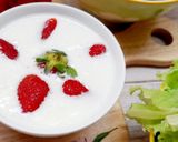 Hình bước làm 2 của món Yaourt dâu