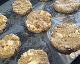Foto del paso 4 de la receta: Galletitas de banana, avena, almendras y choco blanco